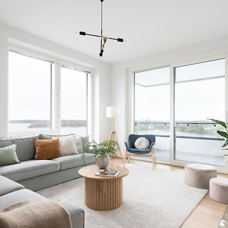 Luxury Penthouse With Stunning Sea Views & Private Sauna เฮลซิงกิ ภายนอก รูปภาพ