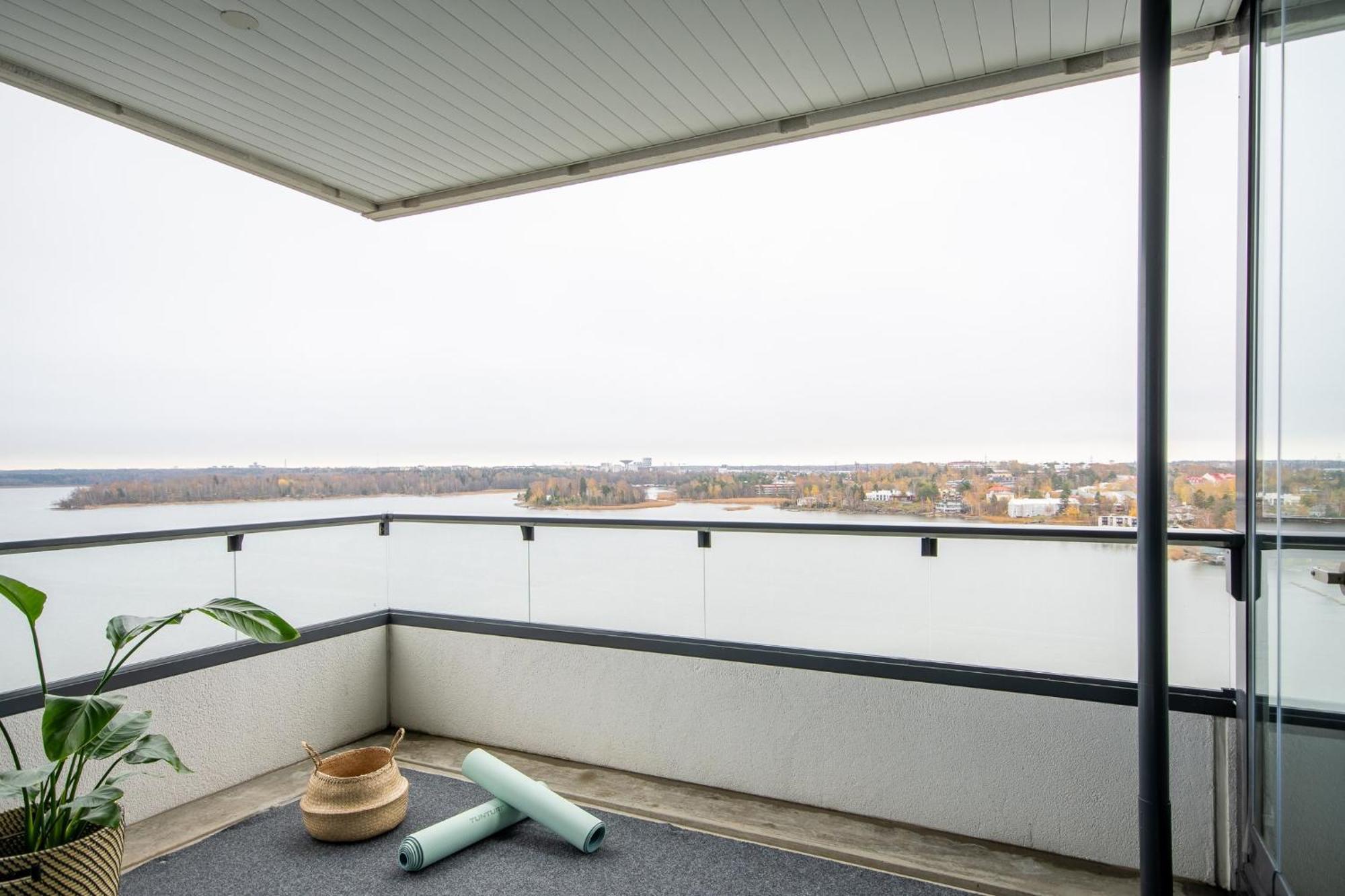 Luxury Penthouse With Stunning Sea Views & Private Sauna เฮลซิงกิ ภายนอก รูปภาพ