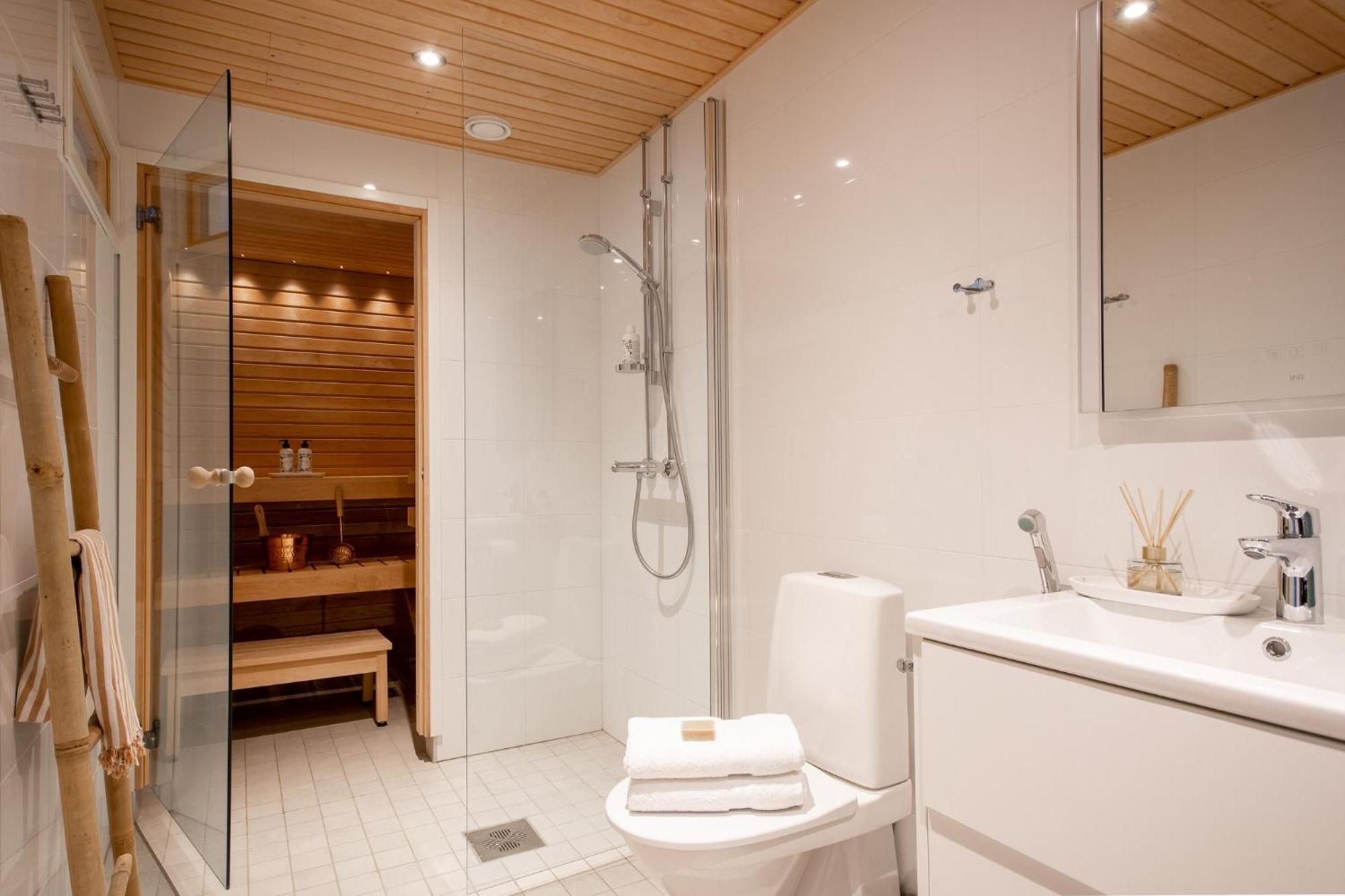 Luxury Penthouse With Stunning Sea Views & Private Sauna เฮลซิงกิ ภายนอก รูปภาพ