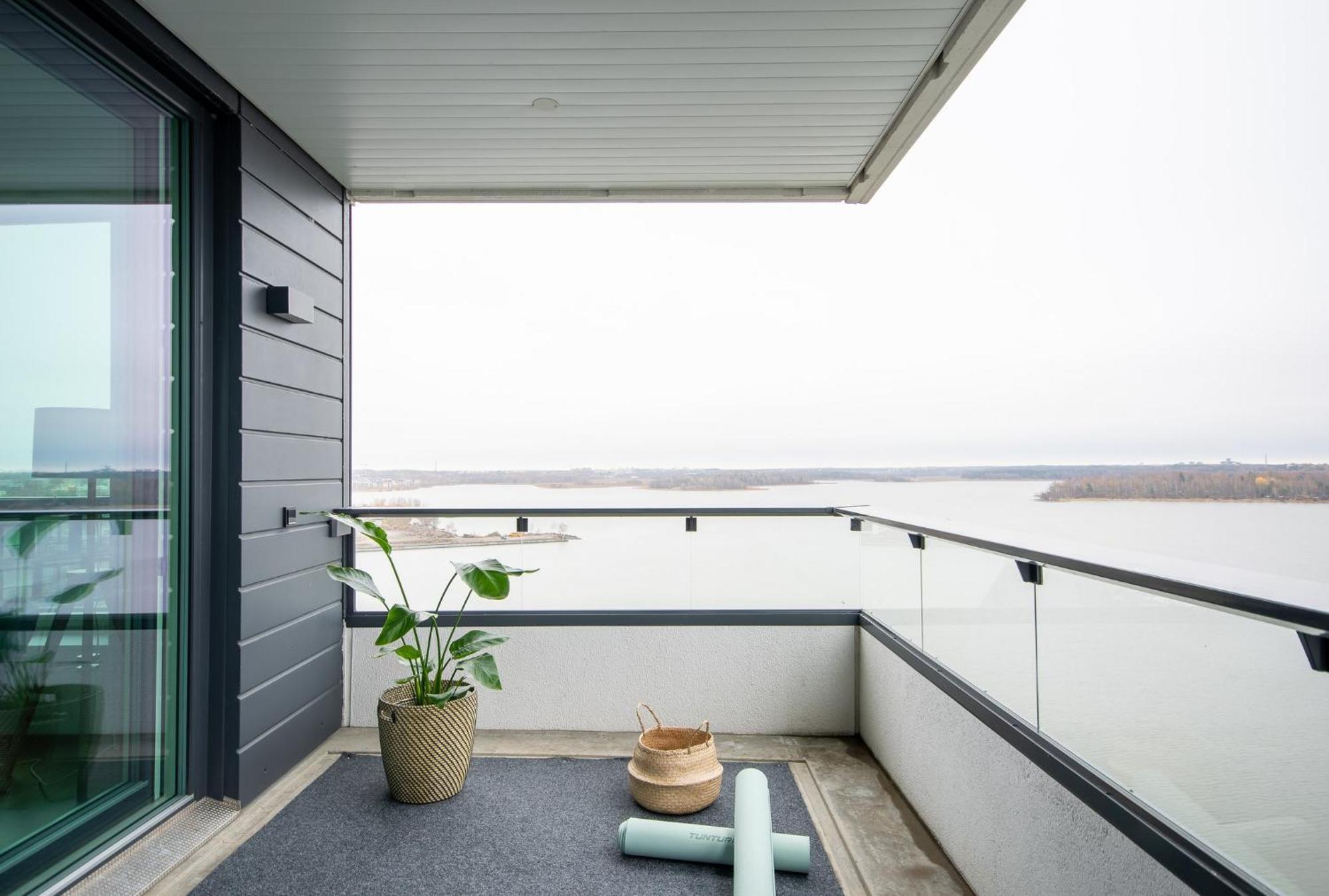 Luxury Penthouse With Stunning Sea Views & Private Sauna เฮลซิงกิ ภายนอก รูปภาพ